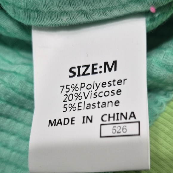 Vibrant Two Tone Green Oversized Knit Top Size Medium NWOT - Picture 13 of 14